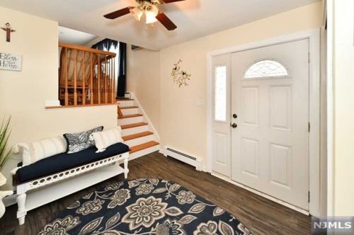 401 New Bridge Rd, N Milford, NJ 07646-2418