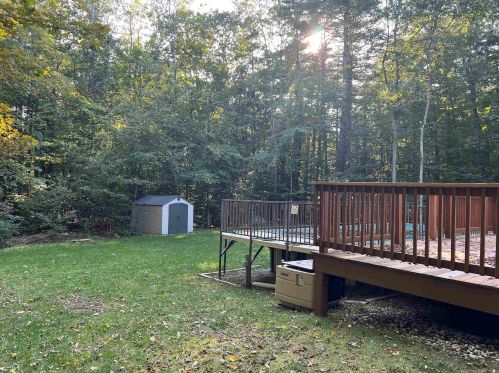 58 Long Pond Rd, Danville NH  03819-3126 exterior