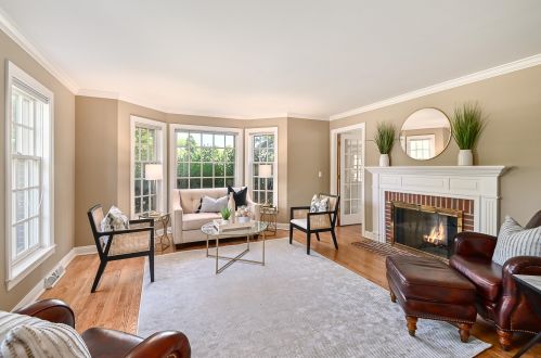 3901 Gazebo Hill Pkwy, Thiensville, WI 53092-5187