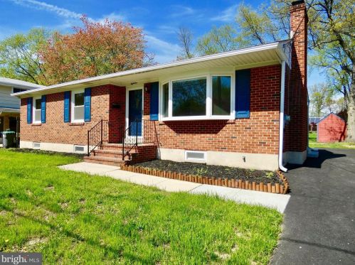 18 Burton Ave, New Castle, DE 19720-3507