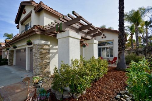 43511 Calle Nacido, Temecula CA  92592-3036 exterior