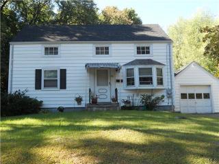 60 River View Dr, Stamford, CT 06902-3511