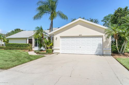 1671 Independence Ave, Melbourne, FL 32940-6815