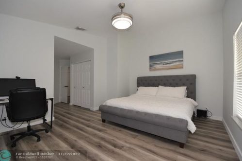 20826 21 St, Hollywood FL 33029-2334 exterior