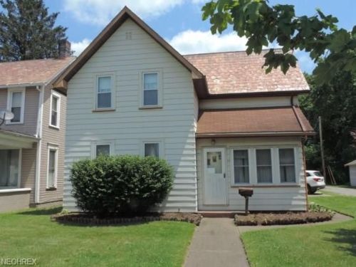 719 Tuscarawas Ave, Parral, OH 44622-2839