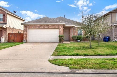 11109 Groveshire Dr, Texas City, TX 77591-7045