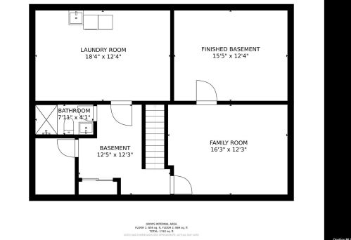 15 Grayley Pl, Huntington Station NY  11746-3112 exterior