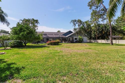1903 Countess Ct, Naples FL  34110-1005 exterior