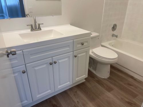 1222 Sussex St, Boynton Beach FL  33436-8605 exterior