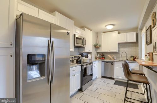 877 Prince St, Lancaster PA  17603-5811 exterior
