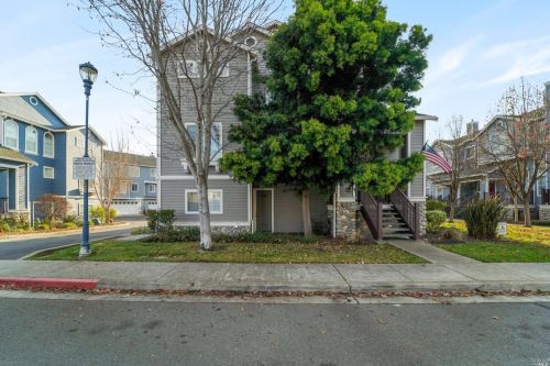 232 E St, Benicia, CA 94510-3274