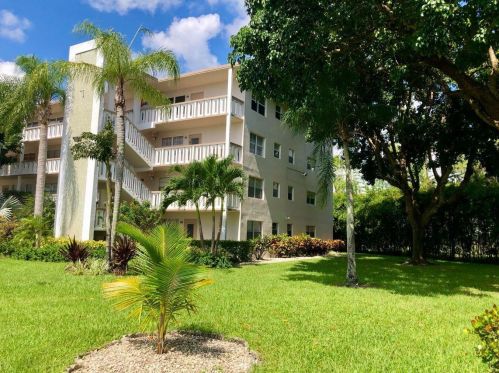 340 Southampton B, West Palm Beach, FL 33417-7810