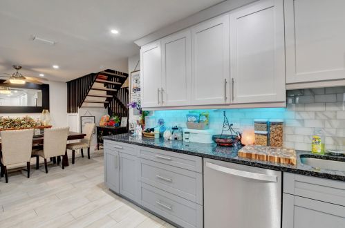 5274 Jog Ln, Delray Beach FL  33484-6621 exterior