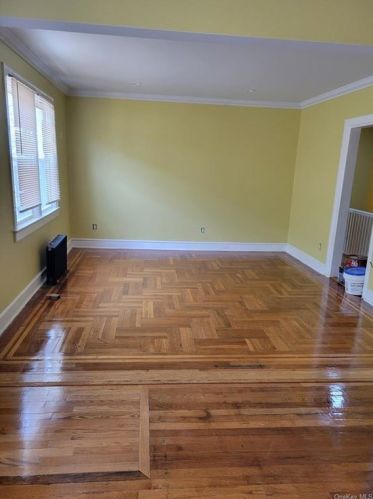 1006 241st St, Bronx NY  10466-1020 exterior