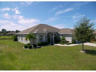 3318 45th Ave, Bradenton, FL 34203-8885