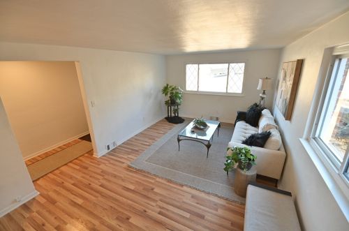 1677 Galeton Dr, Verona, PA 15147-2826