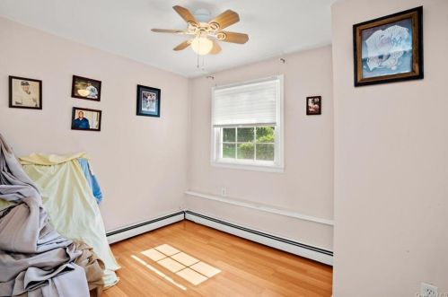 69 Fairmont Rd, Mahopac, NY 10541-3637
