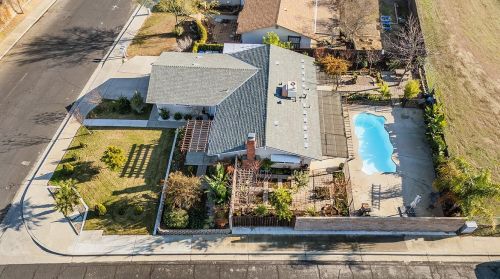 3012 Stanford Ave, Clovis, CA 93611-5158