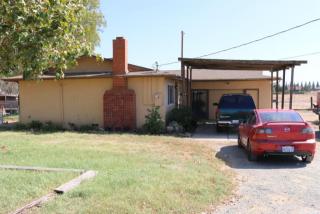 23045 Sowles Rd, Acampo, CA 95220-9608