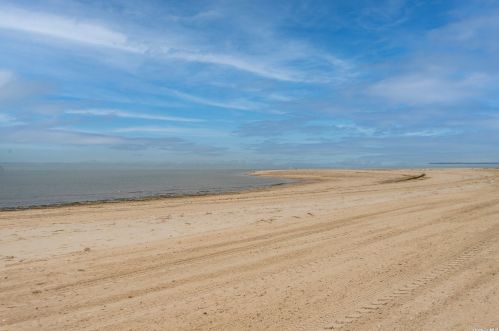 16 Martin Pl, Northport NY  11768-1224 exterior