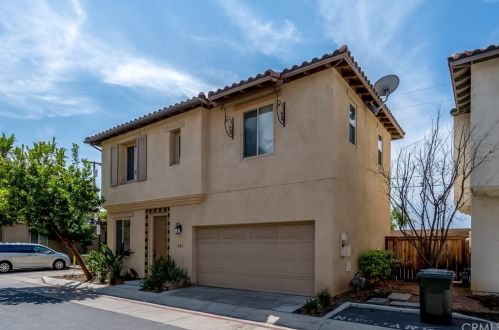 424 Plaza Brio Ave, Fullerton, CA 92832-2271