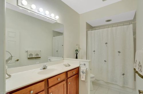 23125 Coconut Shores Dr, Bonita Springs FL 34134-9107 exterior