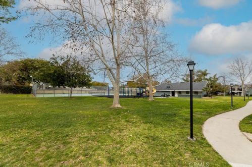 7206 Santa Isabel Cir, Buena Park CA  90620-3138 exterior