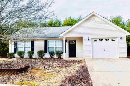 437 Pleasant Grn Dr, Inman SC  29349-7571 exterior