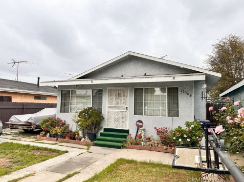 15308 White Ave, Compton, CA 90221-3638