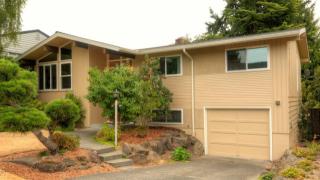 10460 61st Ave, Seattle, WA 98178-2337