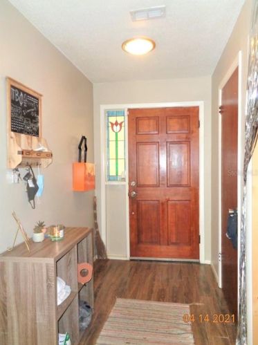 620 Salisbury Ave, Deland, FL 32720-3241