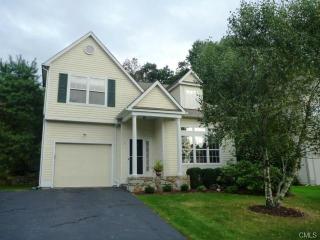 2 Linden Hts, Norwalk CT  06851-1552 exterior