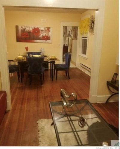 15 Young St, Waterbury, CT 06704-4143