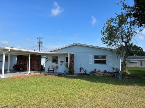 2205 Croton Ct, Lehigh Acres FL  33936-4374 exterior