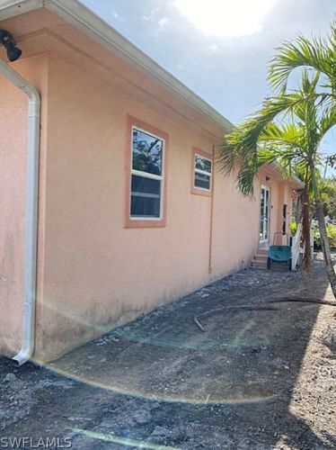 1153 Shell Basket Ln, Sanibel, FL 33957-6817