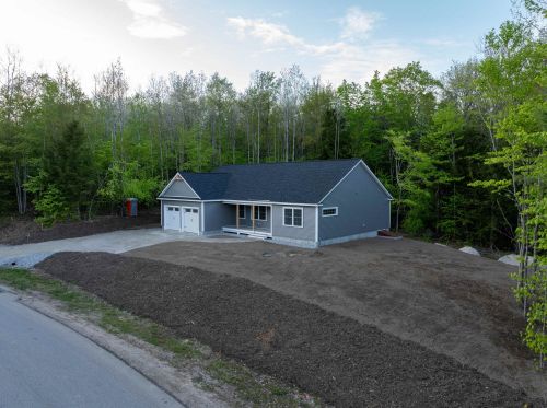 969 Grandview Rd, Albany NH  03818-7125 exterior