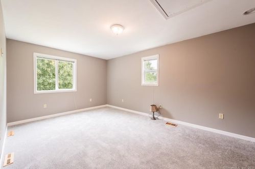 3 Robin St, Waterford CT  06385-2111 exterior