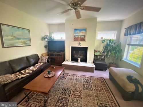 28354 Boaters Pl, Milton, DE 19968-3219