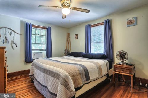 126 Cedar St, Carlisle PA  17013-2201 exterior