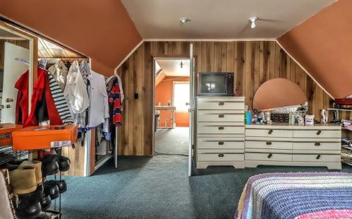 76 Savoy St, Bridgeport CT 06606-4122 exterior