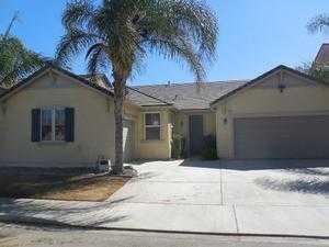 638 Mt Rushmore Dr, Newman, CA 95360-9532