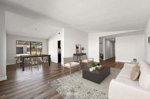 8273 Santiago Cir, Riverside CA  92509-7113 exterior