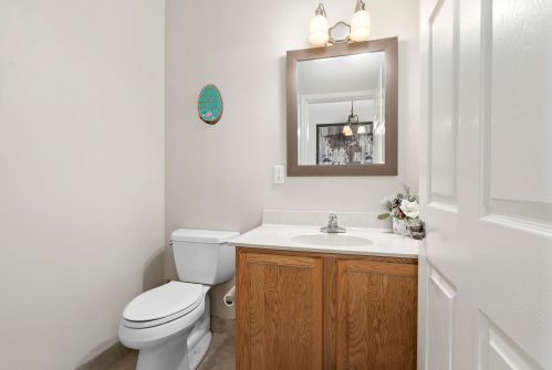 1828 77th Dr, Vero Beach FL  32966-6679 exterior