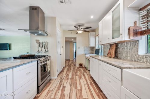 4150 18 Ave, Phoenix AZ 85015-3840 exterior