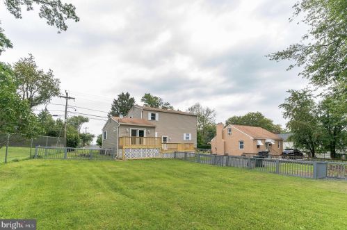 2746 Old Welsh Rd, Willow Grove PA  19090-3934 exterior