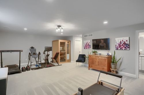 1655 Blackburn Heights Dr, Sewickley PA  15143-8627 exterior