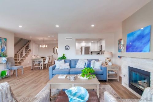 84 Montego Ct, San Diego CA 92118-3252 exterior