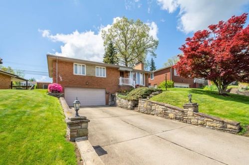 4786 Doverdell Dr, Pittsburgh, PA 15236-1860