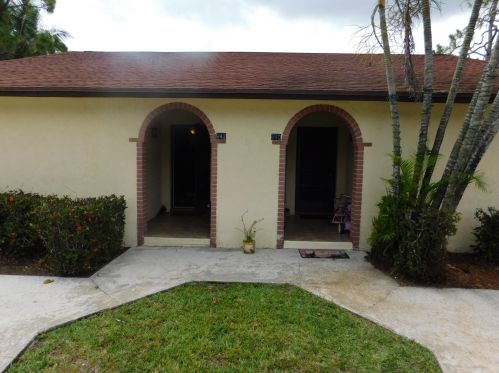 840 Peppertree Ct, West Palm Beach, FL 33414-4925
