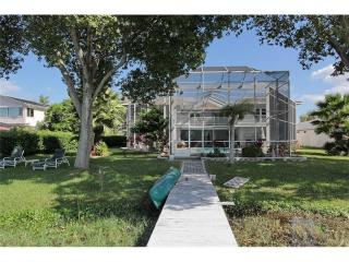 11270 Harborside Dr, Largo, FL 33773-4433